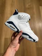 Nike Air Jordan 6 ‘Midnight Navy’ 42, Wit, Nieuw, Ophalen of Verzenden, Sneakers of Gympen