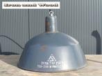 Blauw grijze emaille oude hanglamp afm. H25 D36, Huis en Inrichting, Lampen | Hanglampen, Gebruikt, Ophalen of Verzenden, Metaal