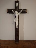 Houten kruis met porseleine christus, Antiek en Kunst, Ophalen