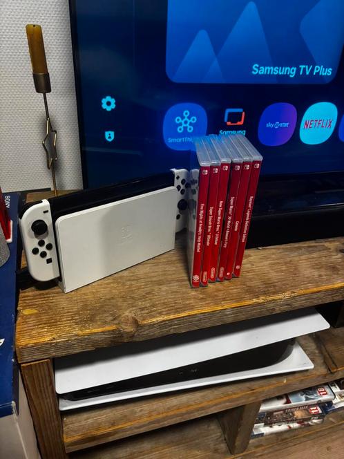 Nintendo Switch Oled Met Extra’s, Spelcomputers en Games, Spelcomputers | Nintendo Switch, Zo goed als nieuw, Switch OLED, Ophalen of Verzenden