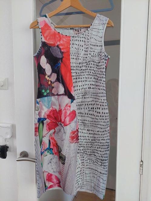 Lizzy Coco jurk beide kanten draagbaar maat S, Kleding | Dames, Jurken, Nieuw, Maat 36 (S), Grijs, Knielengte, Ophalen of Verzenden