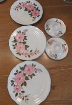 Restanten Winterling servies (3x ontbijtbordje + 2x eierdop), Huis en Inrichting, Keuken | Servies, Gebruikt, Ophalen of Verzenden