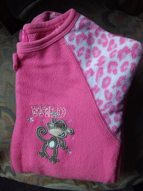 2 Fleece kinderhuispakken / onesies, Kinderen en Baby's, Kinderkleding | Kinder-kledingpakketten, Zo goed als nieuw, Overige maten