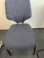 Grijze stoelen met stalen frame blauw motief, Huis en Inrichting, Stoelen, Strak, Gebruikt, Ophalen of Verzenden, Metaal