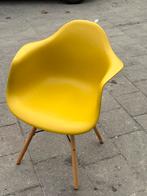 Gele Stoel met Houten Poten, Ophalen, Gebruikt, Overige kleuren, Eén