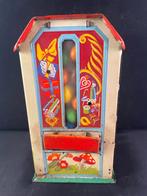 Spaarpot van blik., Gebruikt, Ophalen of Verzenden, Overige thema's, Metaal of Blik