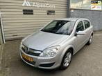 Opel Astra 1.6 Executive Cruise Controle / P.sensor / Airco, Voorwielaandrijving, Gebruikt, 4 cilinders, 635 kg