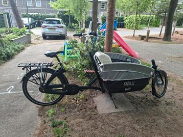 Gazelle Cabby bakfiets in uitstekende staat met accessoires  beschikbaar voor biedingen