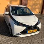 Toyota Aygo 1.0 12V Vvt-i 3DRS 2016 met 15.592km !!, Voorwielaandrijving, 4 stoelen, Wit, Origineel Nederlands