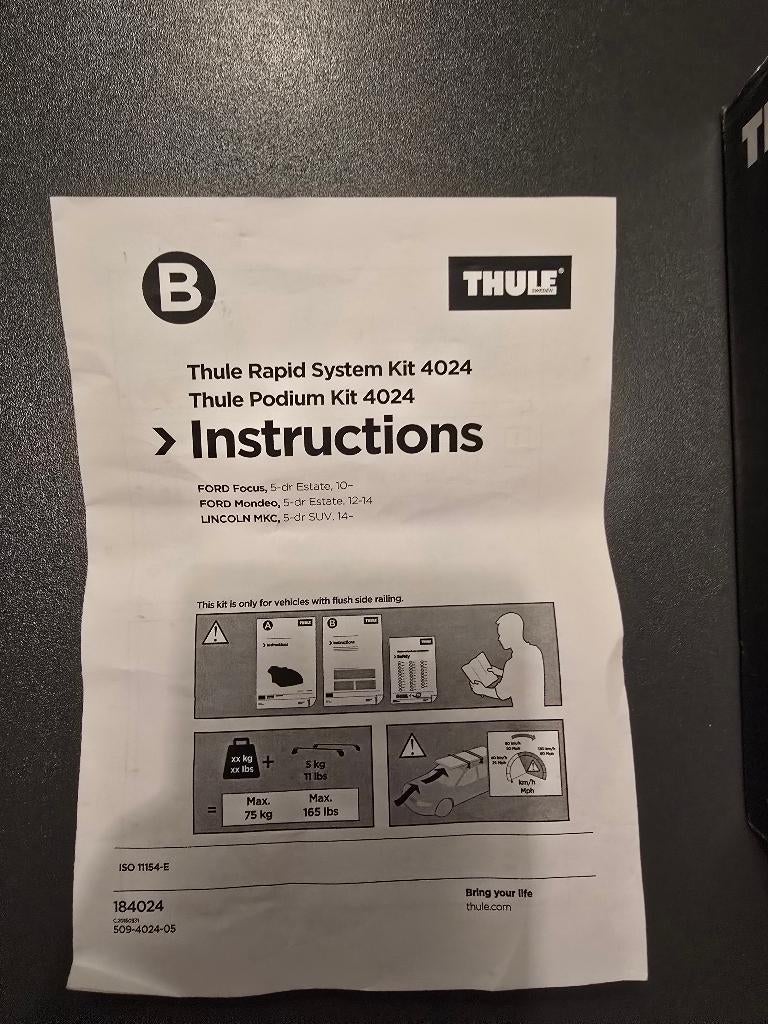 Thule Rapid System Kit 4024, Ophalen of Verzenden, Zo goed als nieuw
