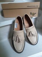 HelloGoodbye Nieuwe Dr Martens AirWair schoenen mt 38, Nieuw, Ophalen of Verzenden, Instappers, Beige