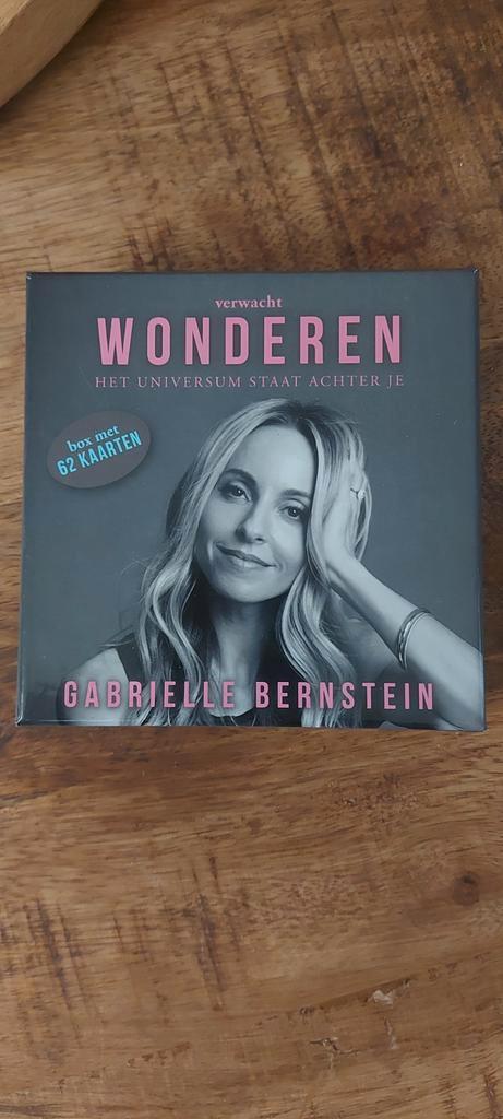 Verwacht Wonderen Kaarten - Gabrielle Bernstein, Boeken, Esoterie en Spiritualiteit, Nieuw, Overige typen, Spiritualiteit algemeen