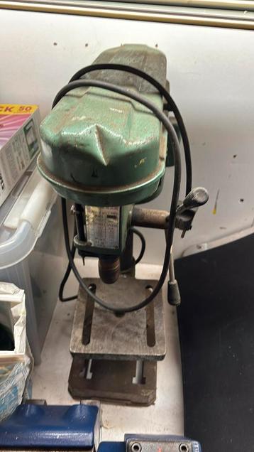 Ferm kolom boor machine beschikbaar voor biedingen