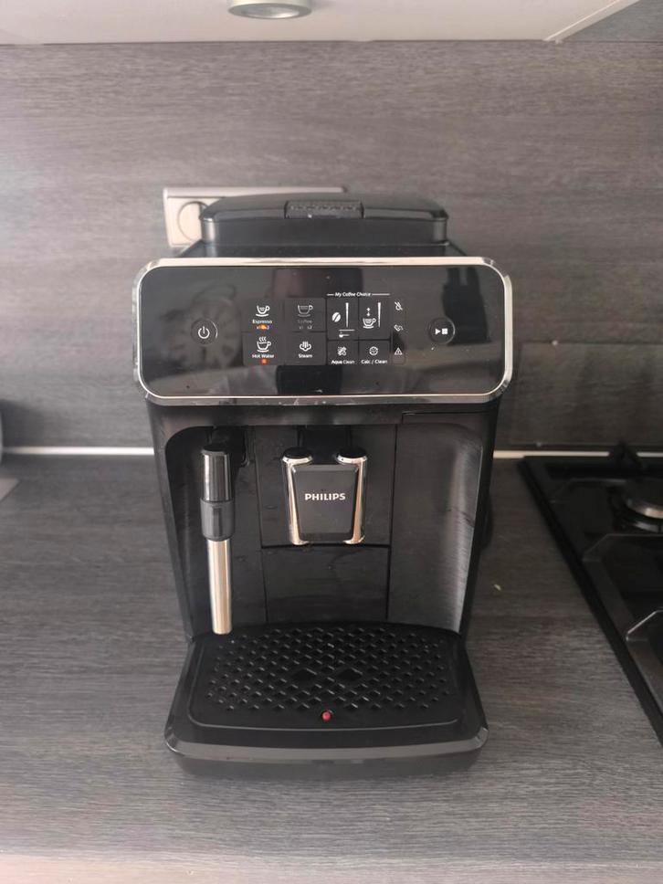 Philips 2200 Volautomatische Espressomachine, Witgoed en Apparatuur, Koffiezetapparaten, Ophalen