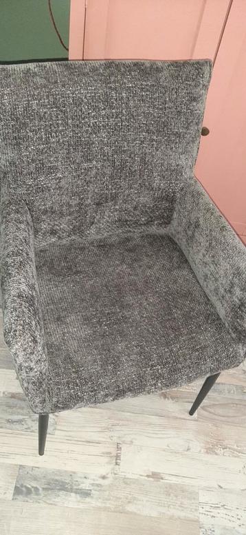 Zgan 4 mooie eethoekstoelen 