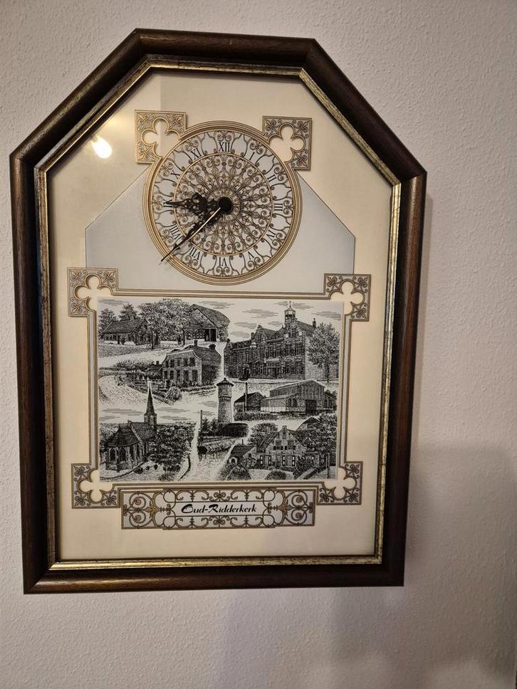 Klok met foto's Oud-Ridderkerk, Antiek en Kunst, Antiek | Klokken, Ophalen
