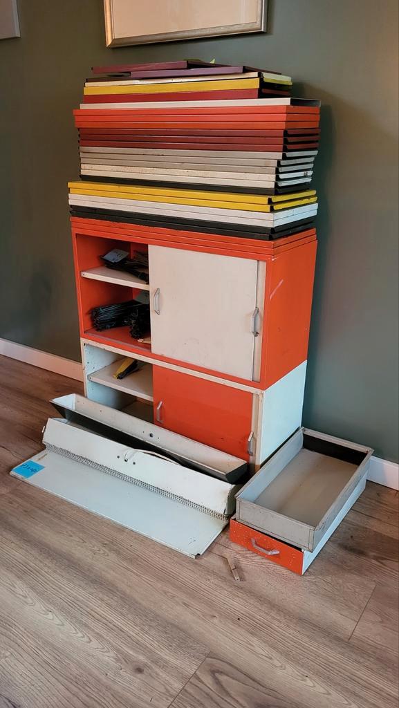 Vintage Pilastro 35 delig, Antiek en Kunst, Antiek | Meubels | Kasten, Ophalen of Verzenden