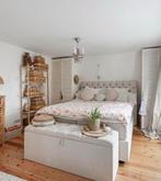 Tweepersoons boxspring van swiss sense met opbergpoef, Huis en Inrichting, Slaapkamer | Boxsprings, Ophalen