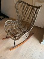 Vintage Schommelstoel van Riet, Ophalen, Gebruikt, 50 tot 75 cm, Riet of Rotan