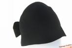 Vintage Dames cloche dophoed zwart vilt met vilten strik 56, Ophalen of Verzenden, Zo goed als nieuw, 56 of 57 cm (M, 7 of 7⅛ inch)