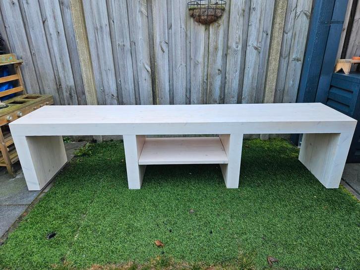 Handgemaakt TV Meubel White Wash 240cm, Huis en Inrichting, Kasten | Televisiemeubels, Gebruikt, Minder dan 100 cm, 200 cm of meer