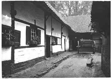 958740	Lutterade	Limburg	Boerenhoeve	 Nette oude kaart onbes beschikbaar voor biedingen