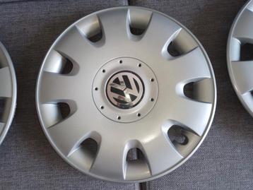 4 Wieldoppen VW 15 inch beschikbaar voor biedingen