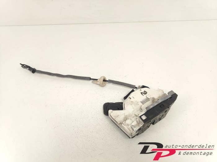 Deurslot Mechaniek 4Deurs rechts-voor van een Volkswagen Gol, Auto-onderdelen, Carrosserie en Plaatwerk, Volkswagen, Gebruikt