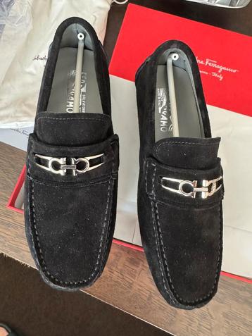 moccasin suede beschikbaar voor biedingen
