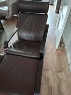 2 Ikea leren loungestoelen + voetenbank - z.g.a.n., Huis en Inrichting, Ophalen