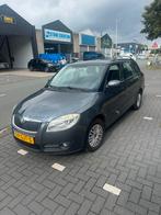 Skoda Fabia 1.4 16V 63KW Combi 2008 Grijs, Auto's, Skoda, Voorwielaandrijving, 4 cilinders, Origineel Nederlands, Stationwagon