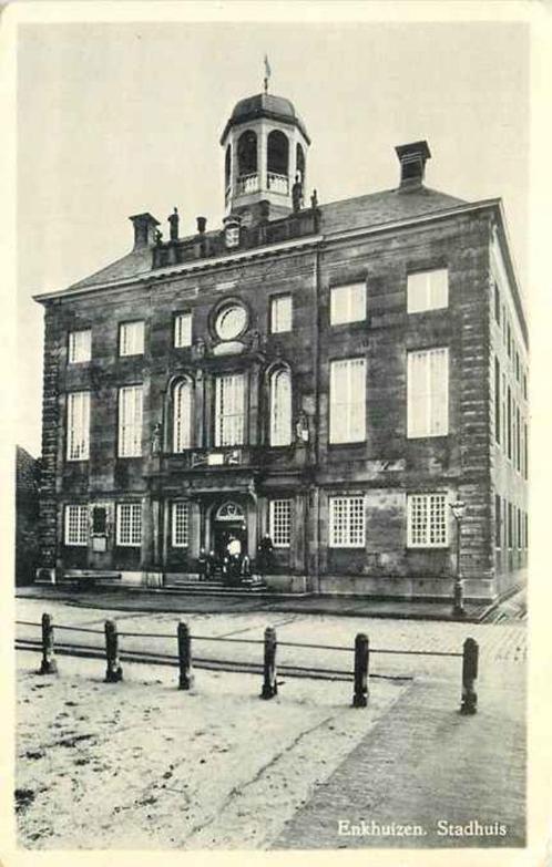 (301-418-029) Enkhuizen Stadhuis, Verzamelen, Ansichtkaarten | Nederland, Noord-Holland, Verzenden