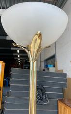 Staande lamp 190cm hoog met schaal melkglas, Huis en Inrichting, Lampen | Vloerlampen, 150 tot 200 cm, Gebruikt, Ophalen