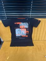 Jongens T-shirt maar 170 /176 XS S zwart met stoere opdruk, Ophalen of Verzenden, Zo goed als nieuw, Jongen, Shirt of Longsleeve