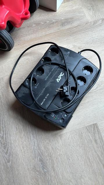 APC UPS ES700 beschikbaar voor biedingen
