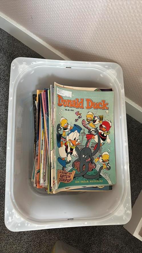 Maar liefst 143 stuks Donald Duck (1990-2023), Boeken, Stripboeken, Zo goed als nieuw, Meerdere stripboeken, Ophalen