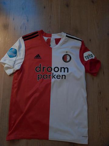 Feyenoord shirt ZGAN.  Maat L beschikbaar voor biedingen