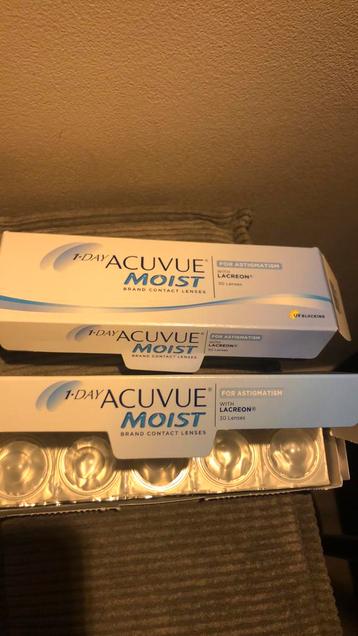 Acuvue moist daglenzen (sterkte -1.00 cilinder -1.25 as 150) beschikbaar voor biedingen