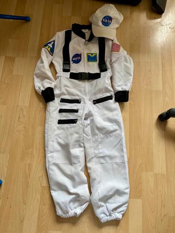 Astronautenpak Maat 140 beschikbaar voor biedingen