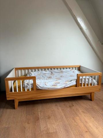 Petit Amelie Peuterbed Cerise Compleet beschikbaar voor biedingen