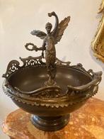 Antieke bronzen fruitschaal 38 cm hoog, Antiek en Kunst, Antiek | Koper en Brons, Ophalen