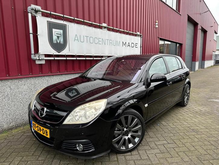 Opel Signum 2.2-16V Sport // Aurtomaat // Leer // PDC // Nav, Auto's, Opel, Bedrijf, Te koop, Signum, Airbags, Airconditioning
