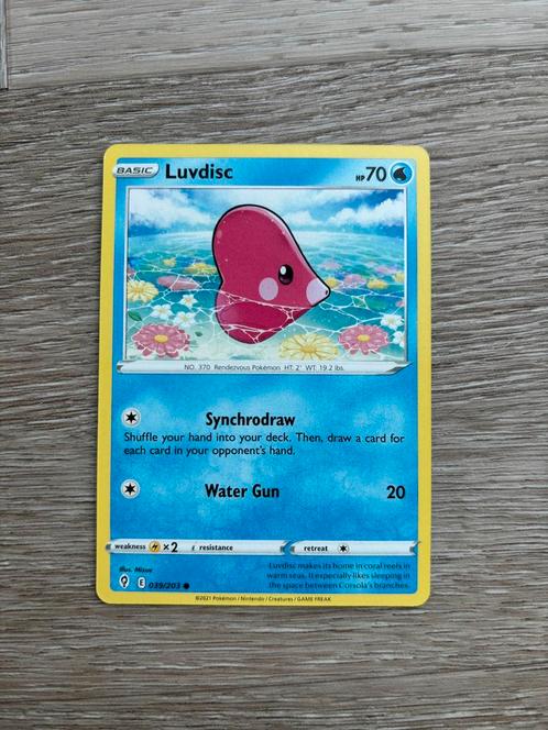 Luvdisc 039/203 Evolving Skies Pokémon, Hobby en Vrije tijd, Verzamelkaartspellen | Pokémon, Nieuw, Losse kaart, Ophalen of Verzenden