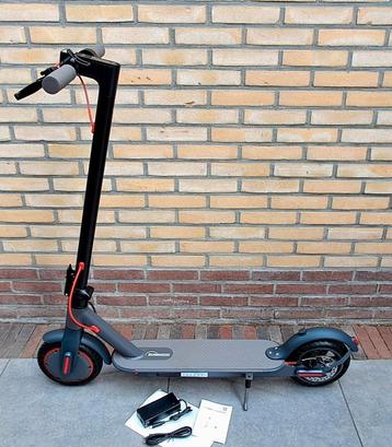 Nieuw! Electrische step N7 * 10.4ah * Luchtbanden * 350W  beschikbaar voor biedingen