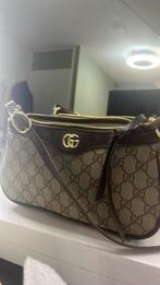 Gucci tas, Sieraden, Tassen en Uiterlijk, Tassen | Damestassen, Verzenden, Zo goed als nieuw, Schoudertasje