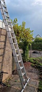 Aluminium uitschuifbare ladder  2x 14 treden Altrex, Doe-het-zelf en Verbouw, Ladders en Trappen, Ophalen, Gebruikt, 4 meter of meer