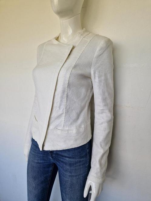 Drykorn jasje. Mt. 3, Wit/ linnen., Kleding | Dames, Jasjes, Kostuums en Pakken, Zo goed als nieuw, Jasje, Maat 38/40 (M), Wit