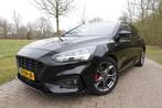 Ford Focus 1.0 EcoBoost Titanium X Business ST Line | Winter, Auto's, 65 €/maand, Gebruikt, Euro 6, Zwart