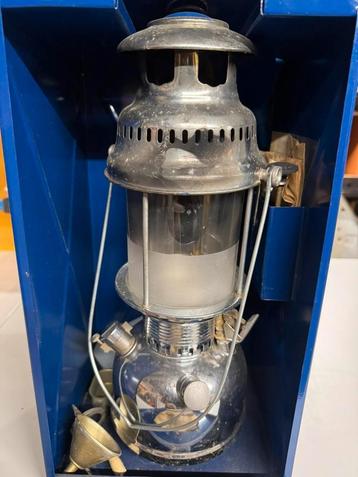 Vintage Anchor Olielamp Petroleum lamp beschikbaar voor biedingen