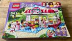 Lego friends 3061 park cafe compleet, Ophalen of Verzenden, Zo goed als nieuw